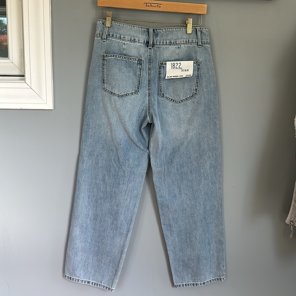 1822 Slim Wide Leg Denim Jeans - Picture 2 of 3